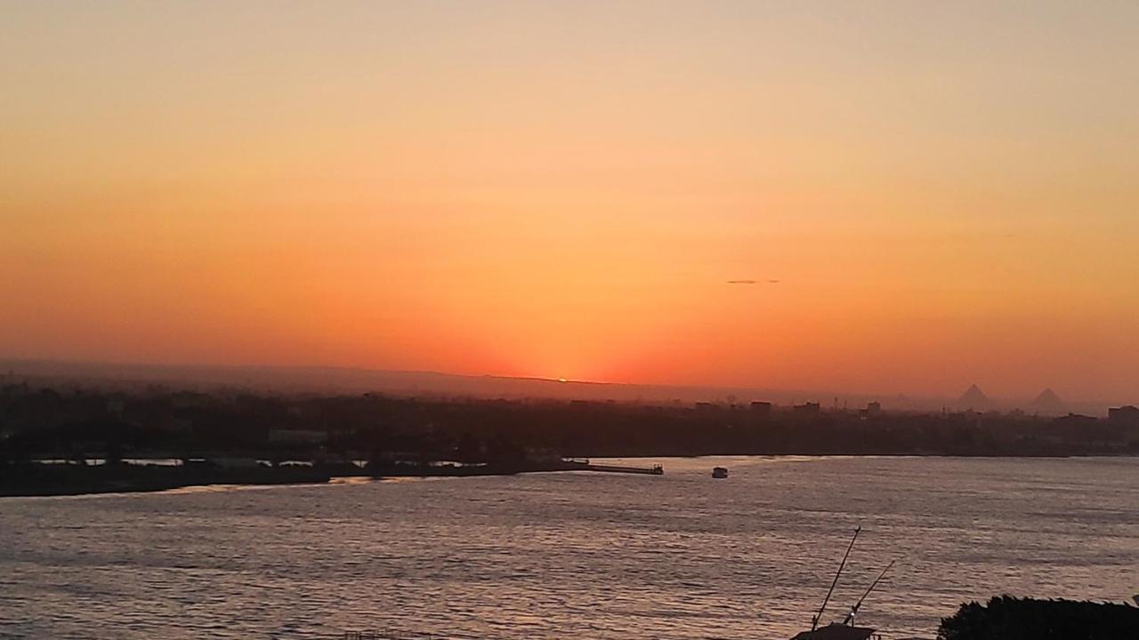 Nile Pyramidal View Apartment Cairo Exterior foto