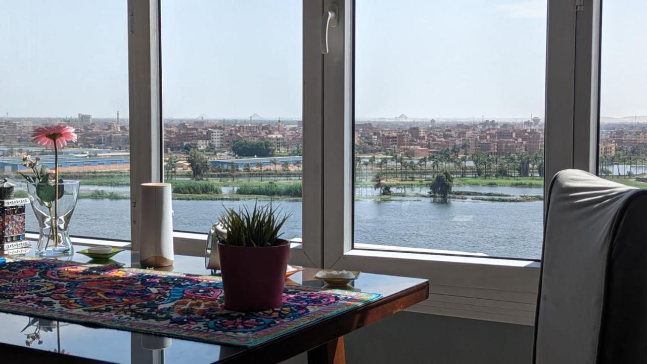 Nile Pyramidal View Apartment Cairo Exterior foto