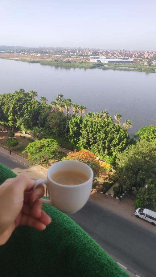 Nile Pyramidal View Apartment Cairo Exterior foto